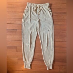 Aerie Joggers in Light Citron Sz XS.